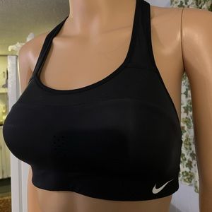 - DRI-FIT , Nike top ,good condition and clean